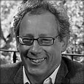 ��� �'���